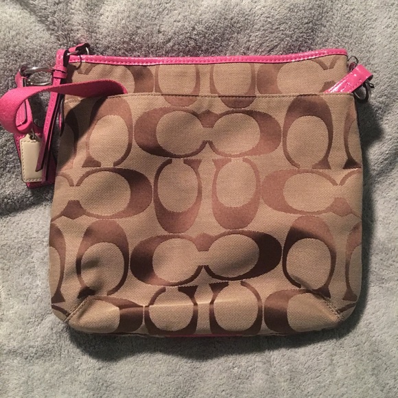 Coach crossbody - Picture 4 of 8